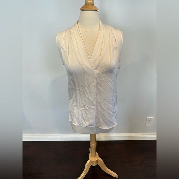 Kobi Haperin Sleeveless V-Neck Pleated Silk Blouse Off White Color Size Small - Picture 1 of 10